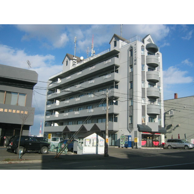 プレジデント城山/206の外観写真