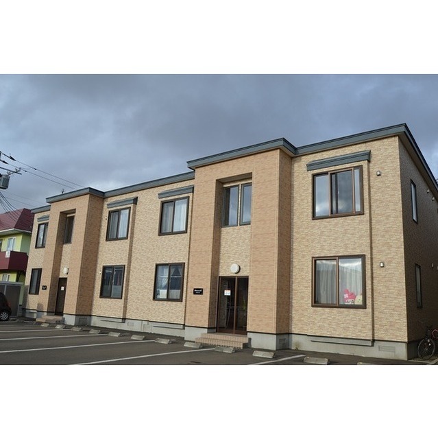 プリムヴェールⅡ/203の外観写真