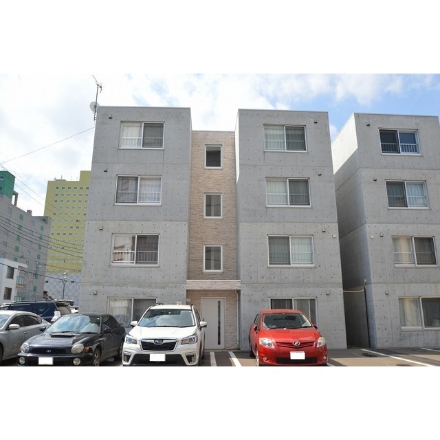 レーベンオーク/101の外観写真