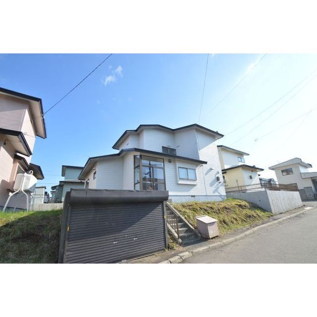 釧路市春採５丁目一戸建ての外観写真