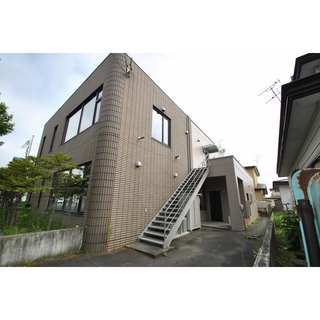 愛国西3テラスハウス/2Fの外観写真